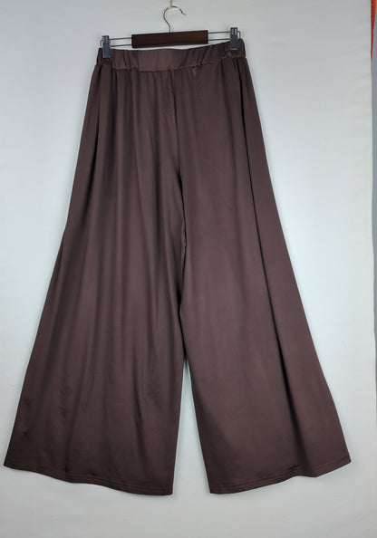 Flowy Brown