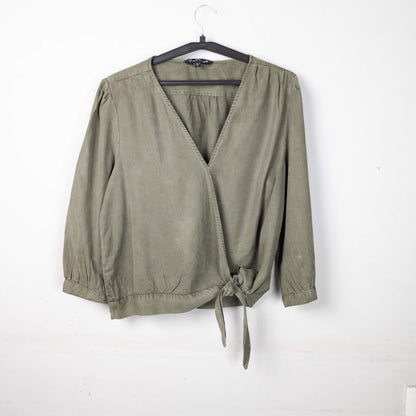Tie Front Top