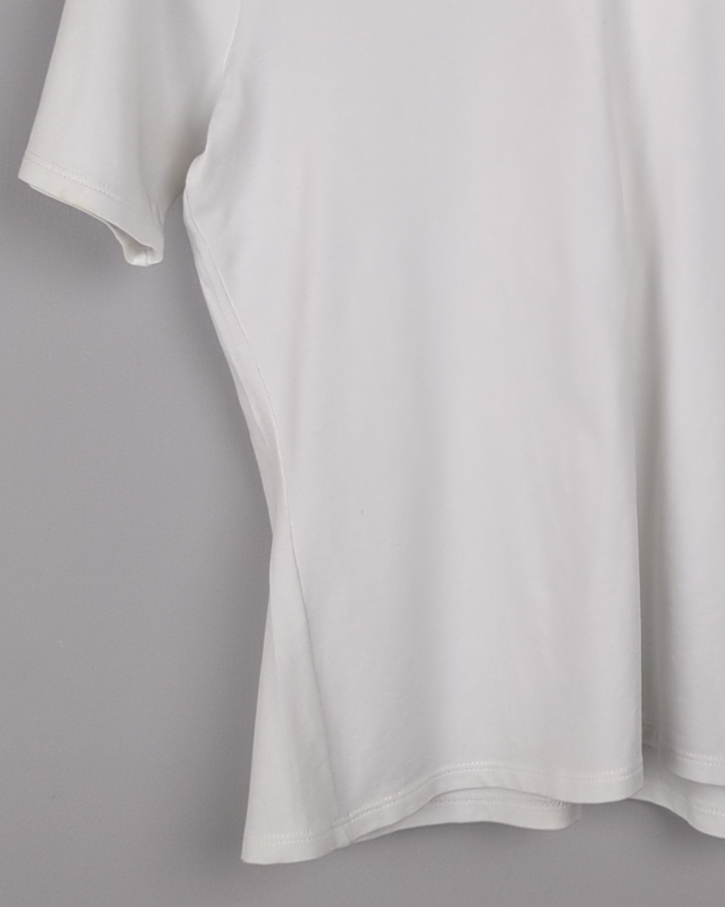 Cottonworld White V-Neck Tee