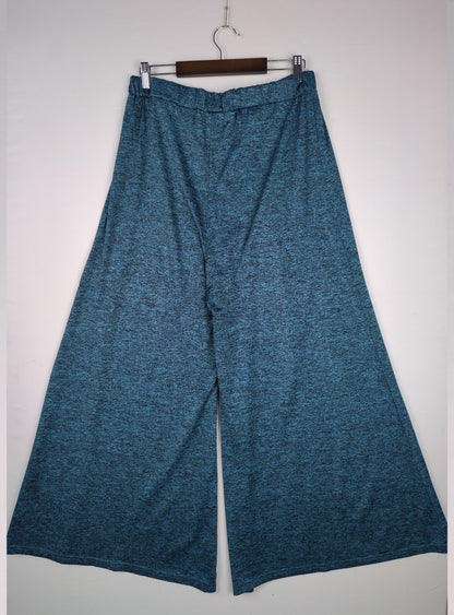 Flowy Blue