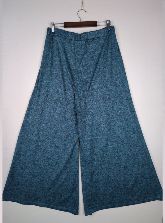 Flowy Blue
