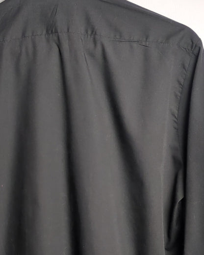 Lady Roberto By Henry Segal Black Button Shirt