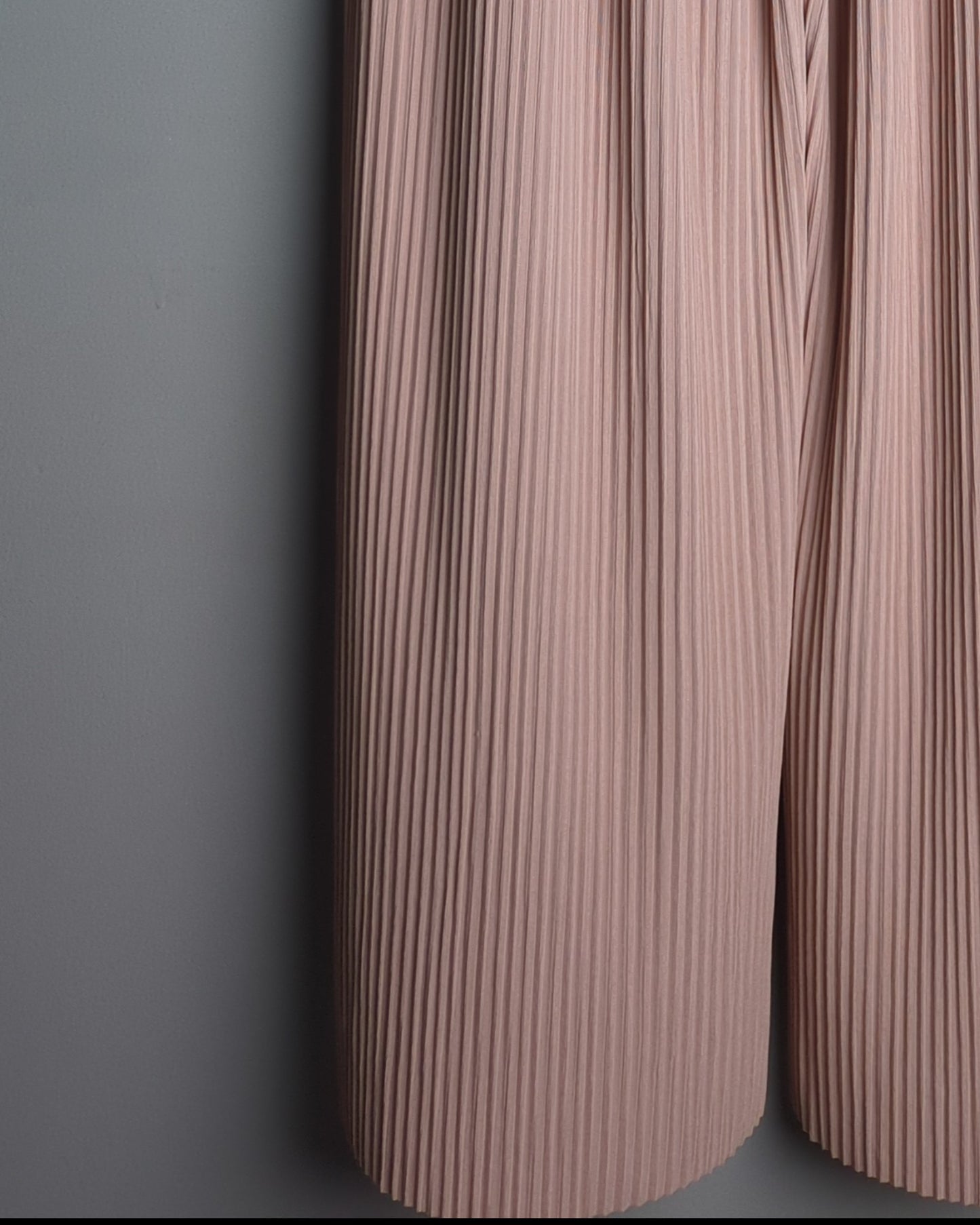 J&K Beige Pleated Trousers
