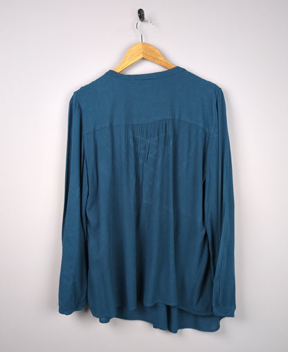 Teal Lace-up