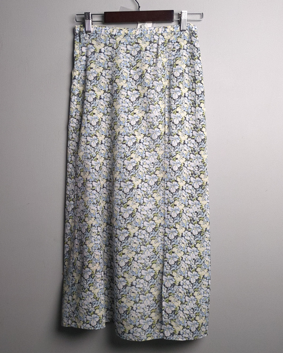H&M Blue Floral Skirt