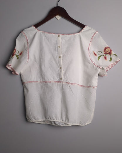 Abercrombie & Fitch White Embroidered Blouse