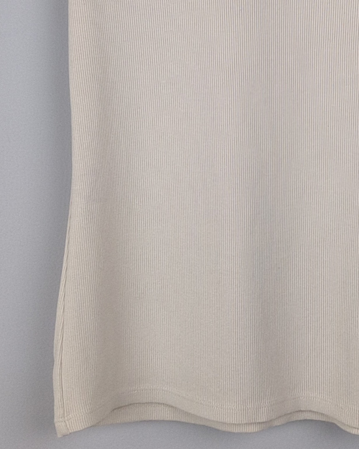 H&M Beige Ribbed T-shirt
