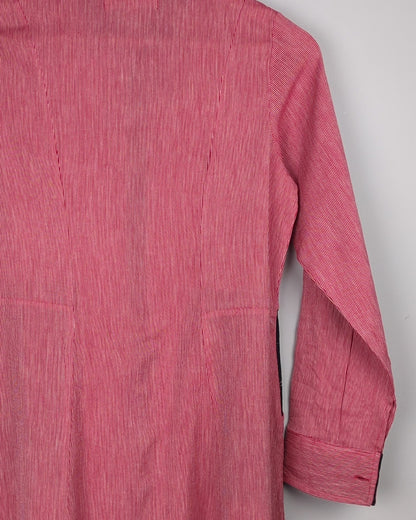Translate Red Buttoned Kurta