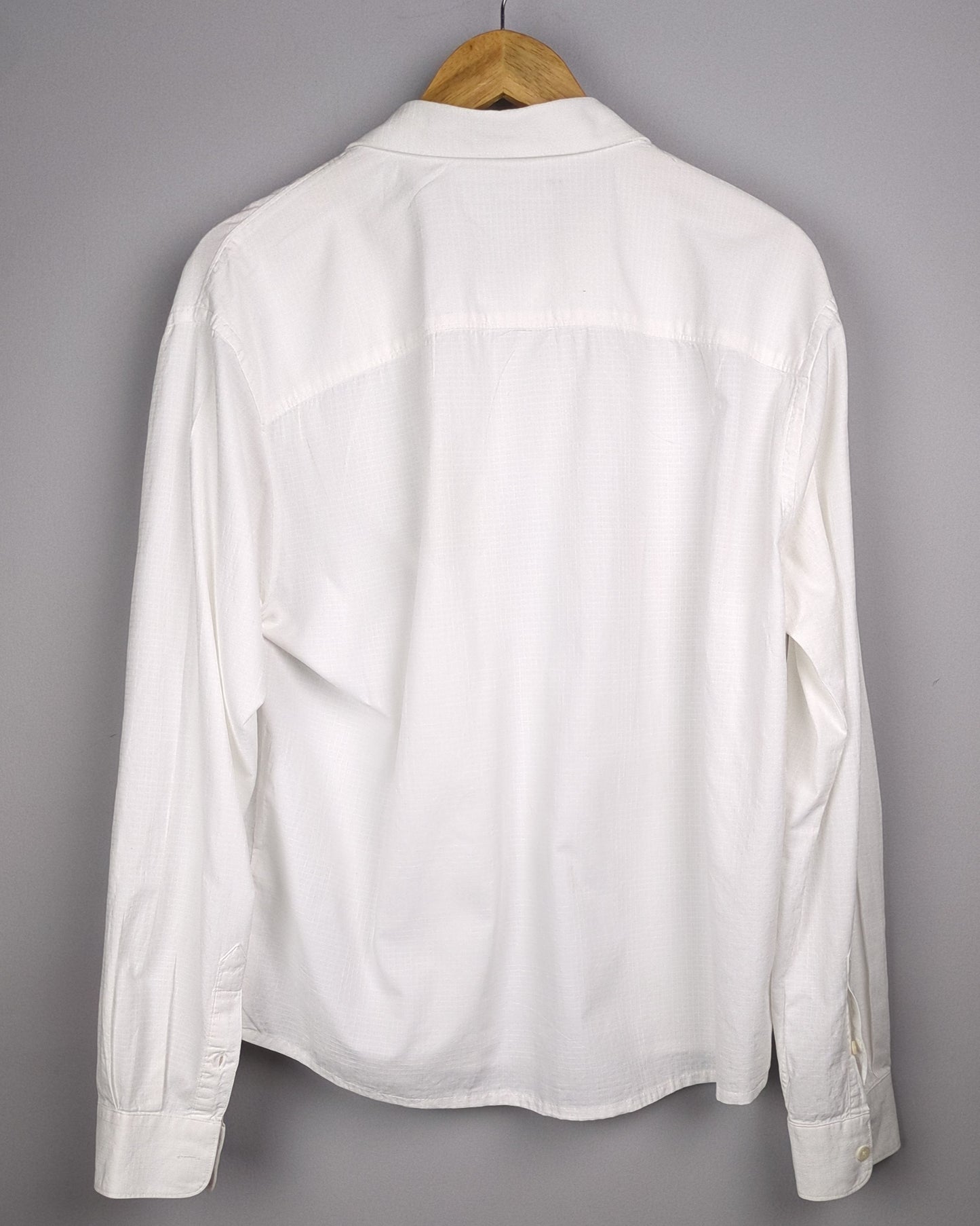 Perry Ellis White Button-Down Shirt