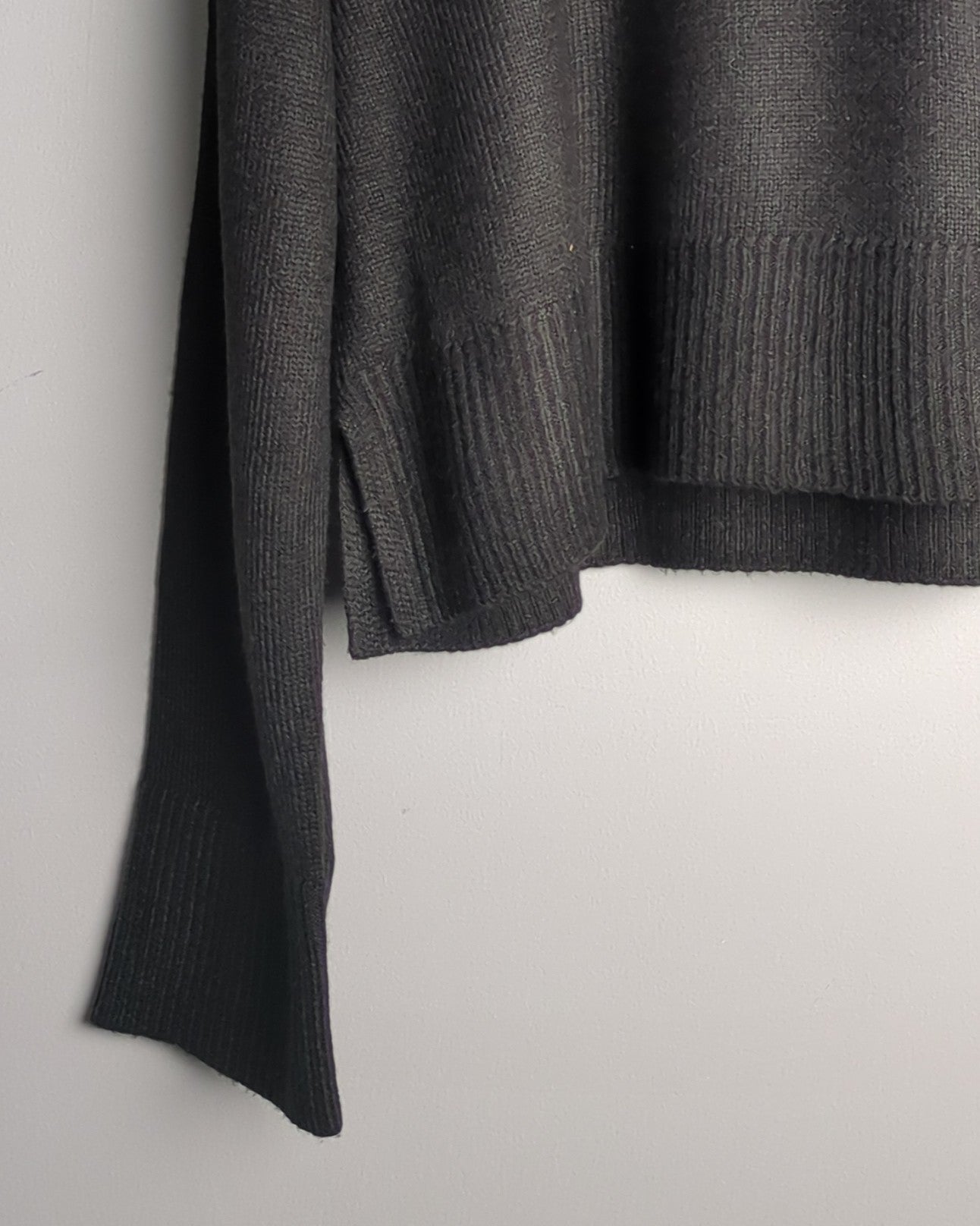 H&M Gray Mock Neck