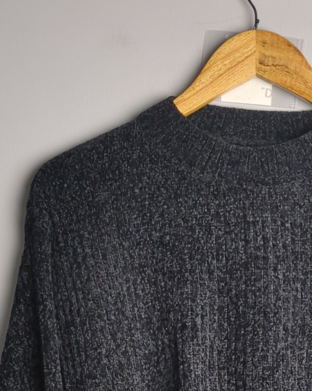 Urbanic Gray Ribbed Sweater