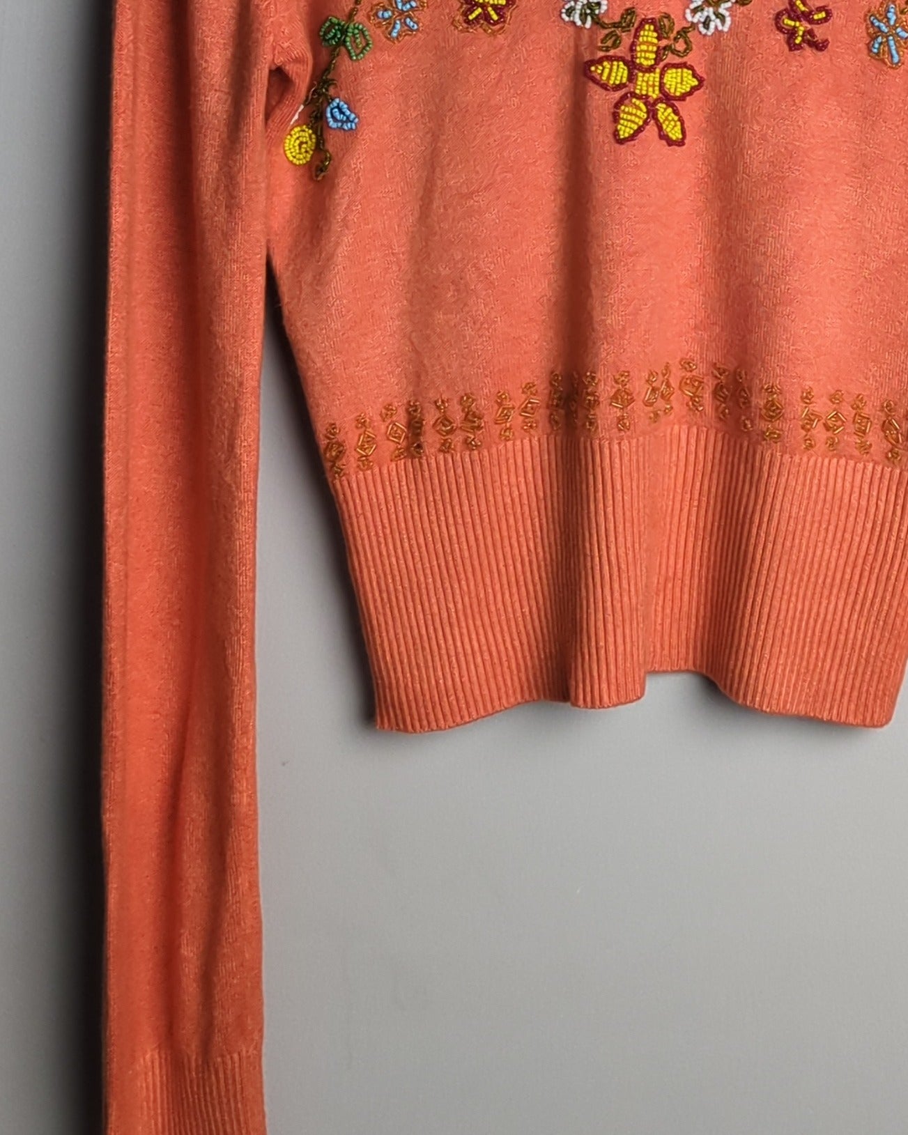 Persaman Petite Orange V-Neck Sweater