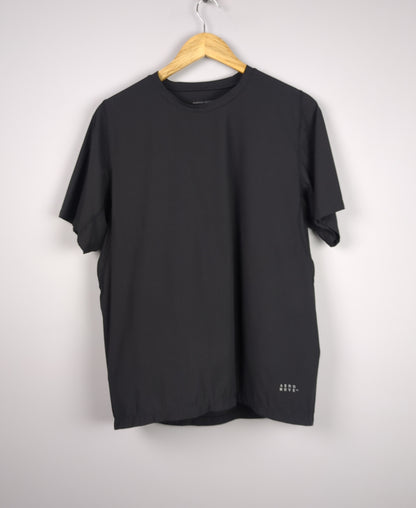 Aero Black