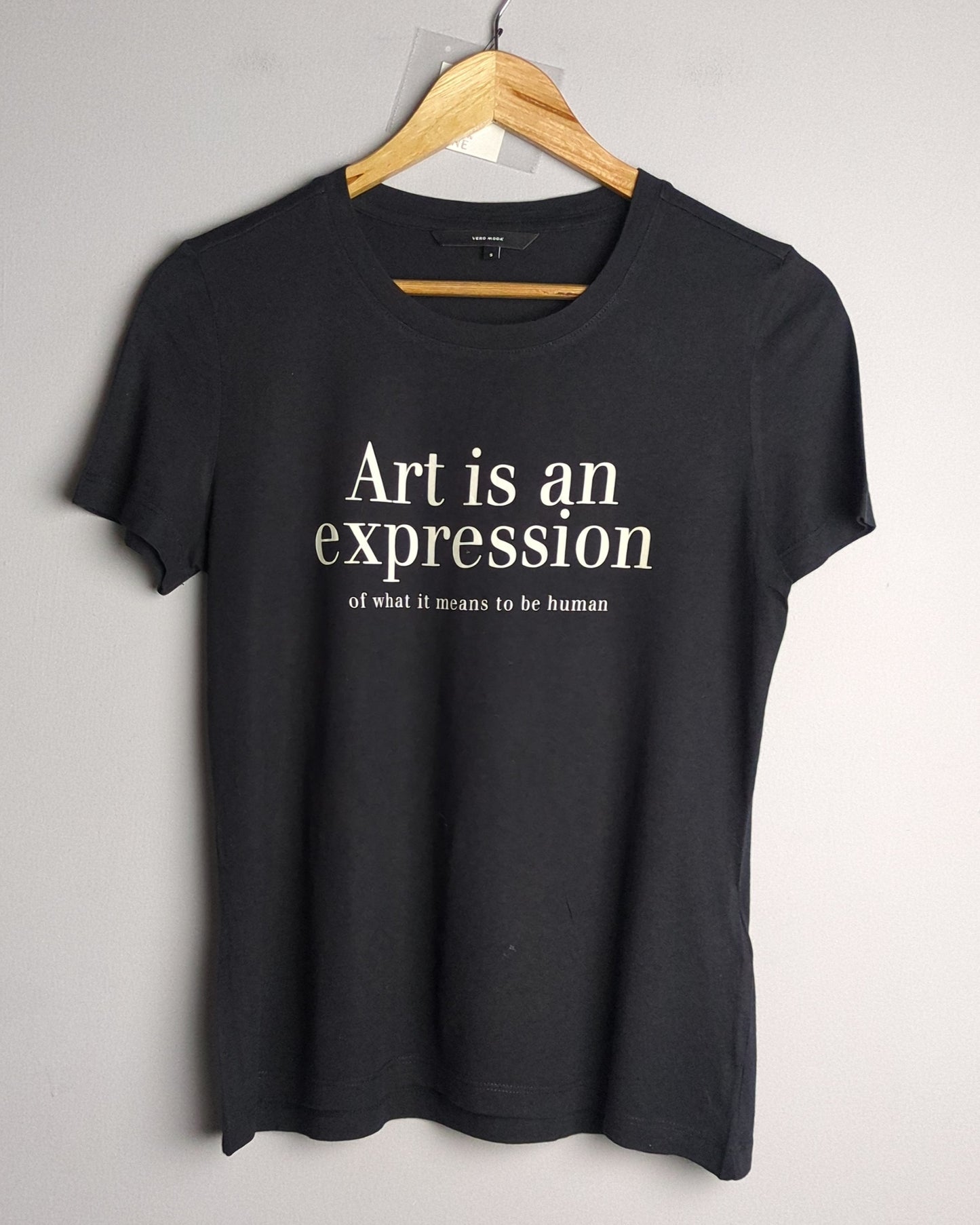 Vero Moda Black Graphic T-Shirt