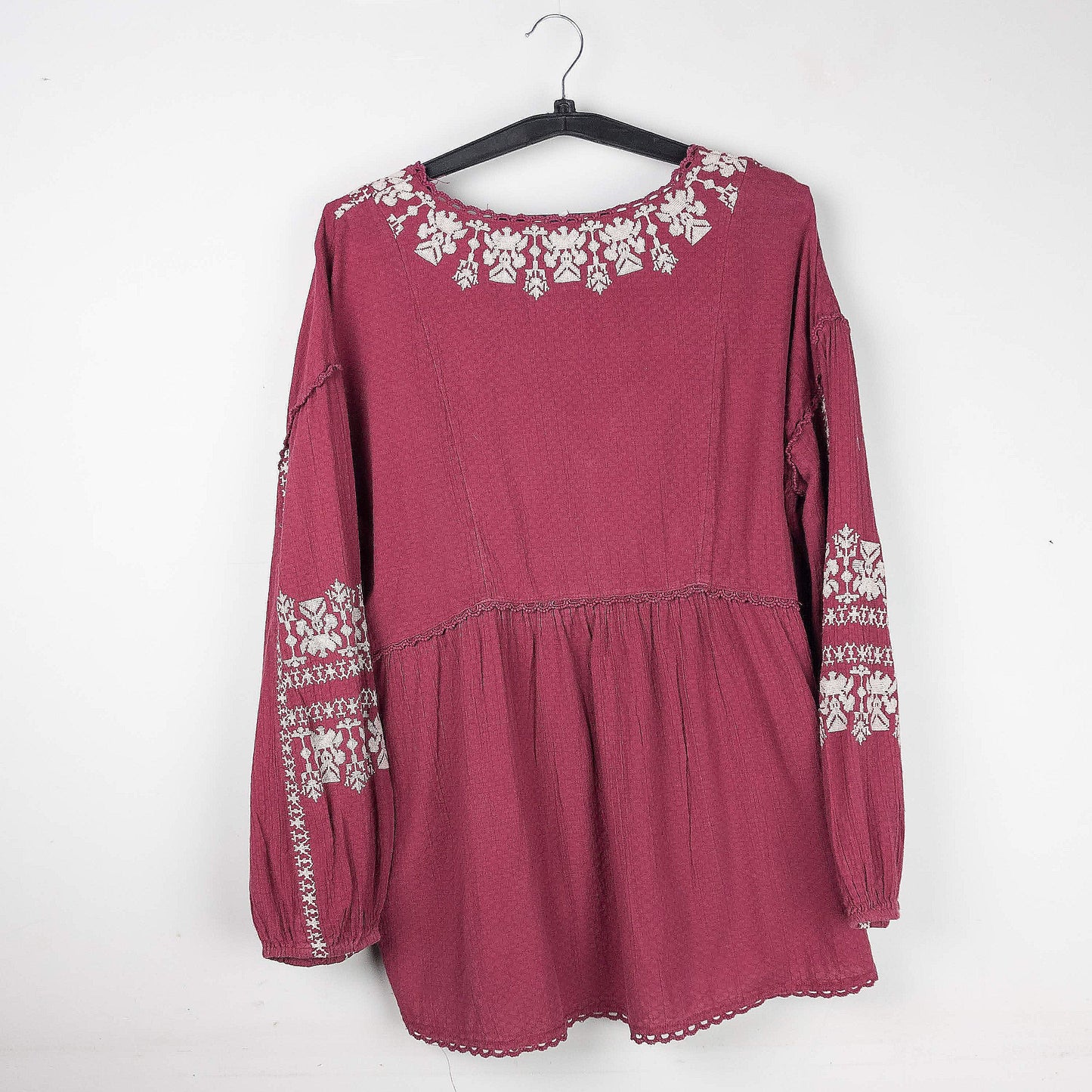 Embroidered Long Sleeve Blouse