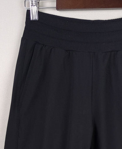 Sporty Black