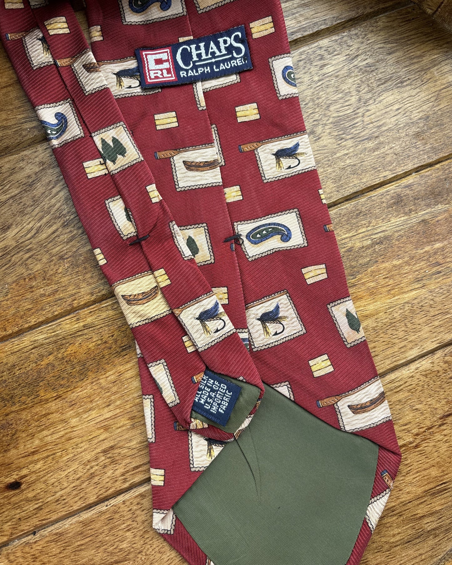 Chaps Ralph Lauren Red Graphic Silk Necktie