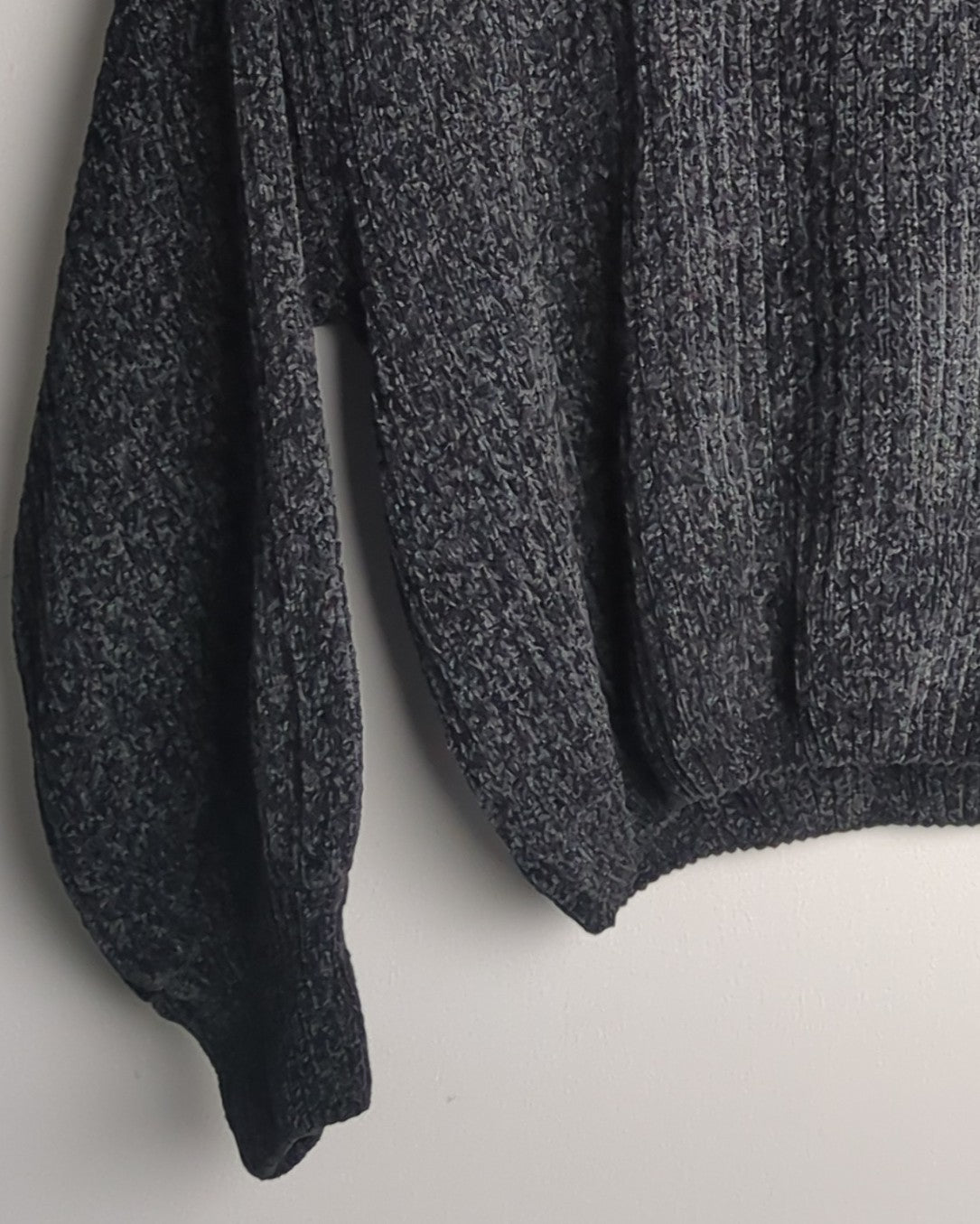 Urbanic Gray Ribbed Sweater