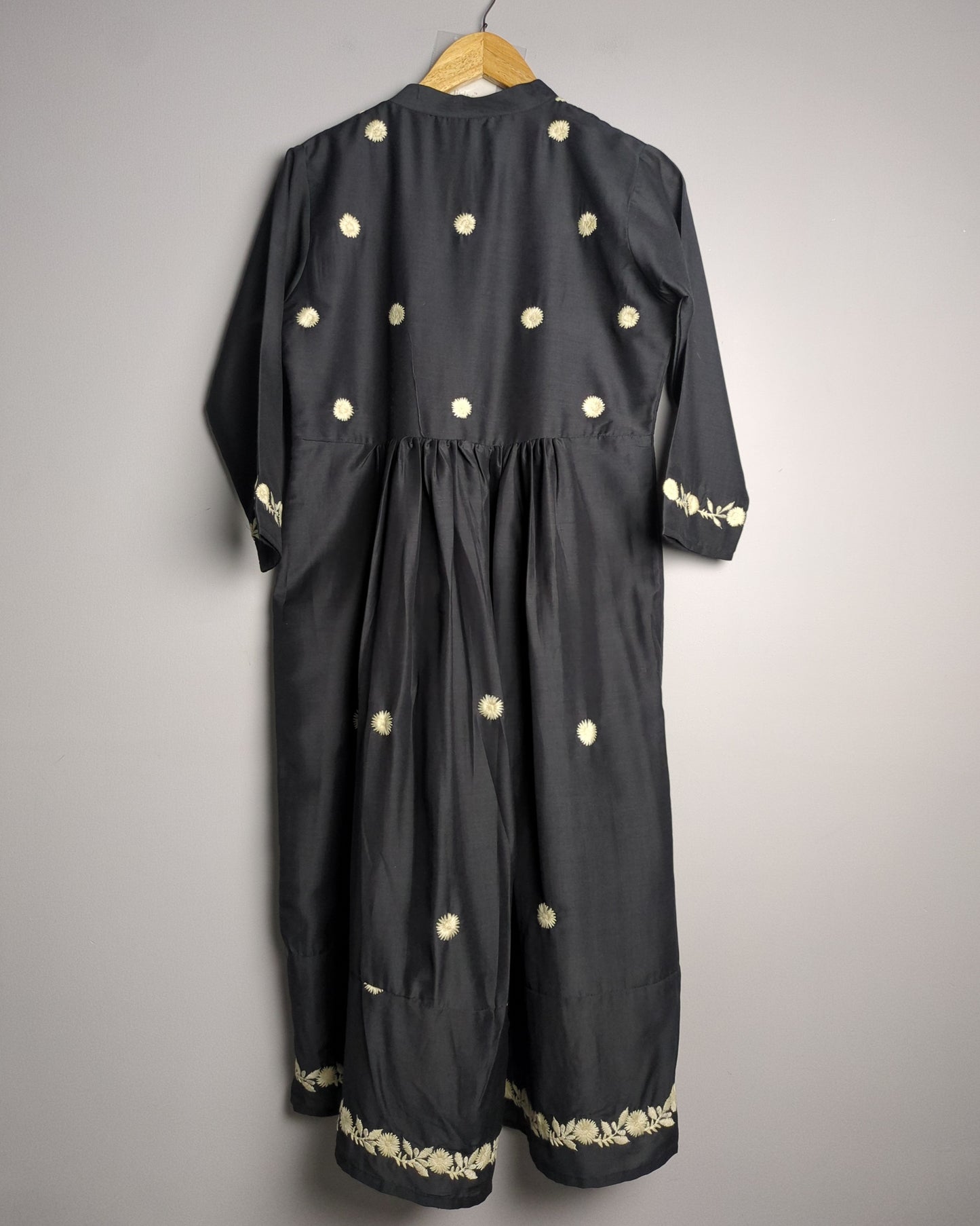 Black Embroidered Kurta