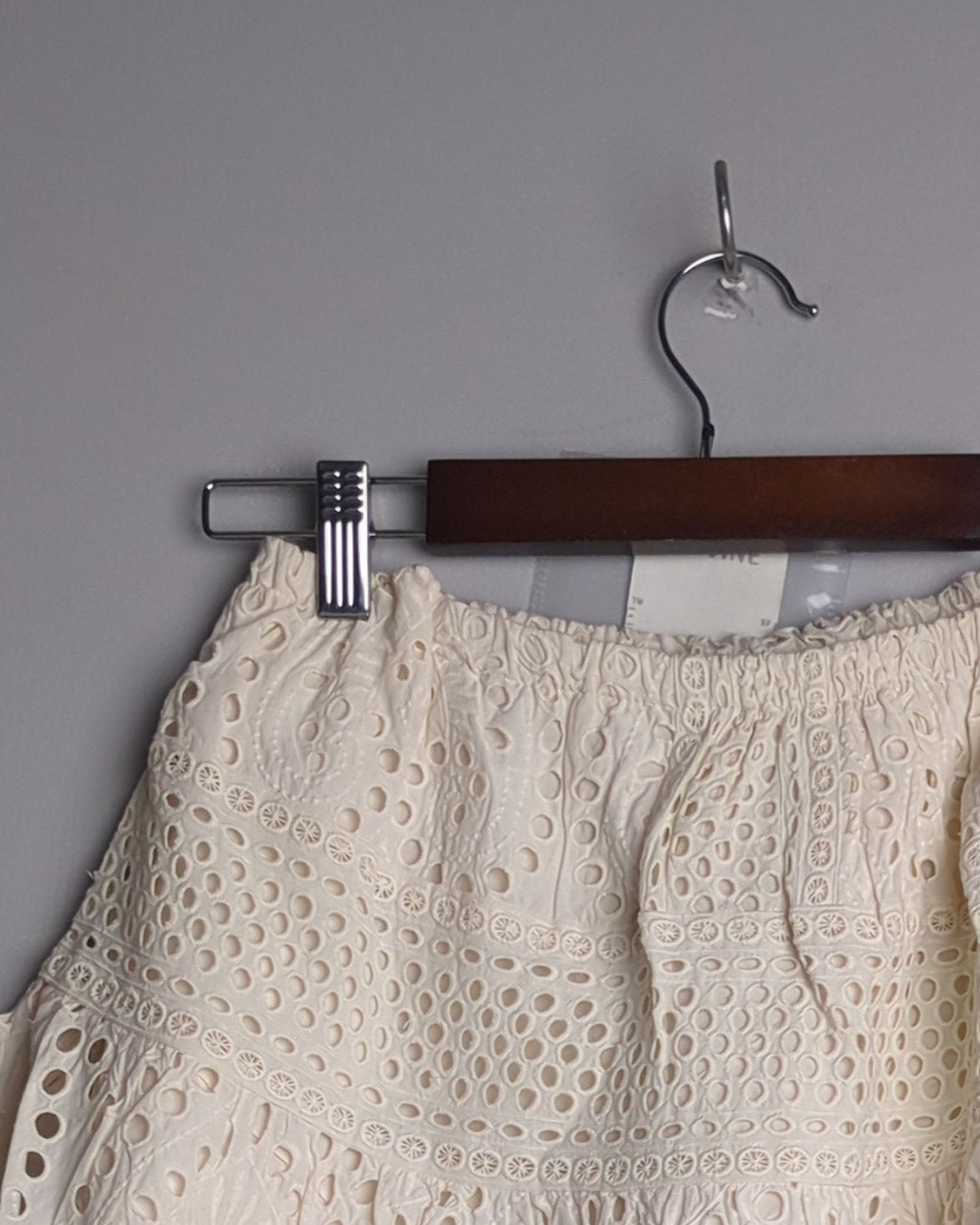H&M Beige Eyelet Skirt