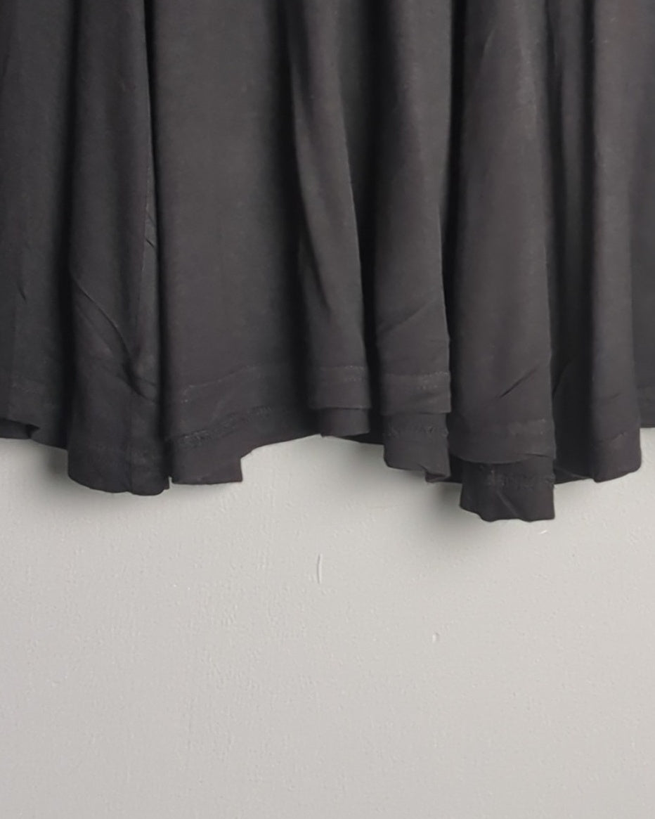 H&M Black Flare Skirt
