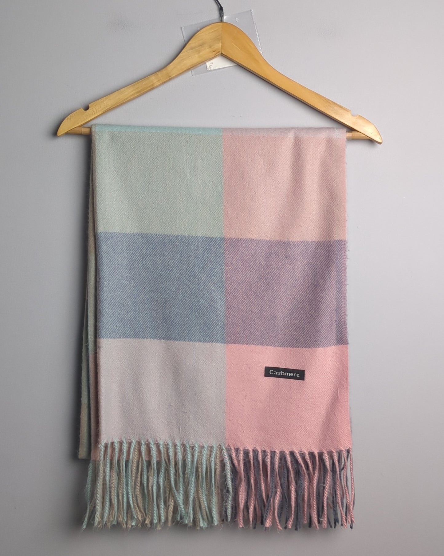 Pink Woolen Stole