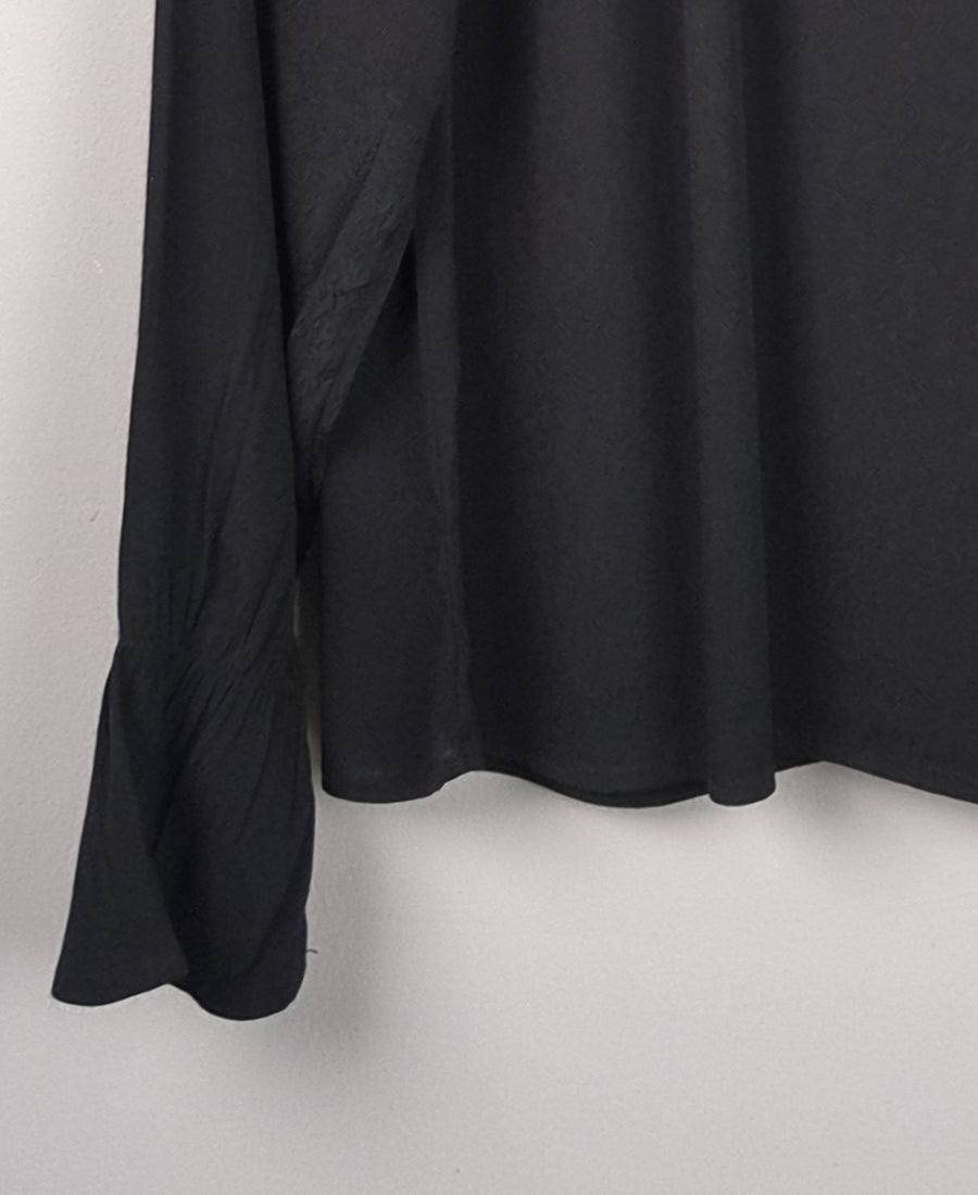 Laced Black