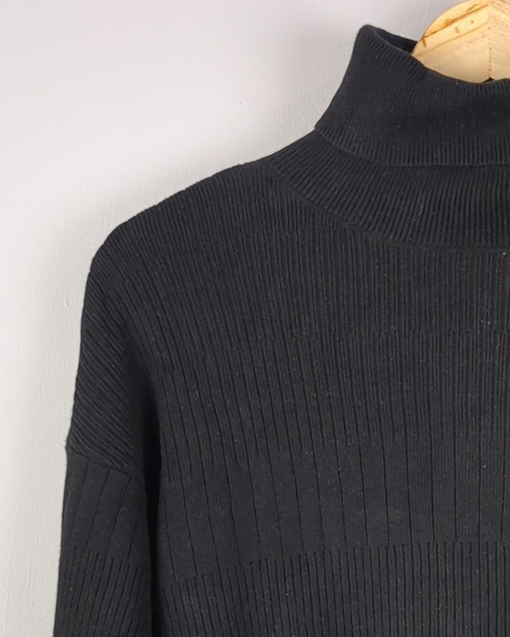 Obsidian Turtleneck