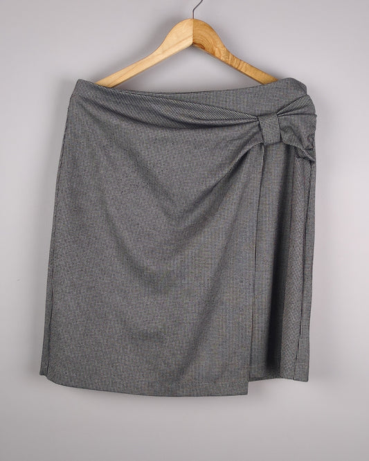 Knotted Skirt