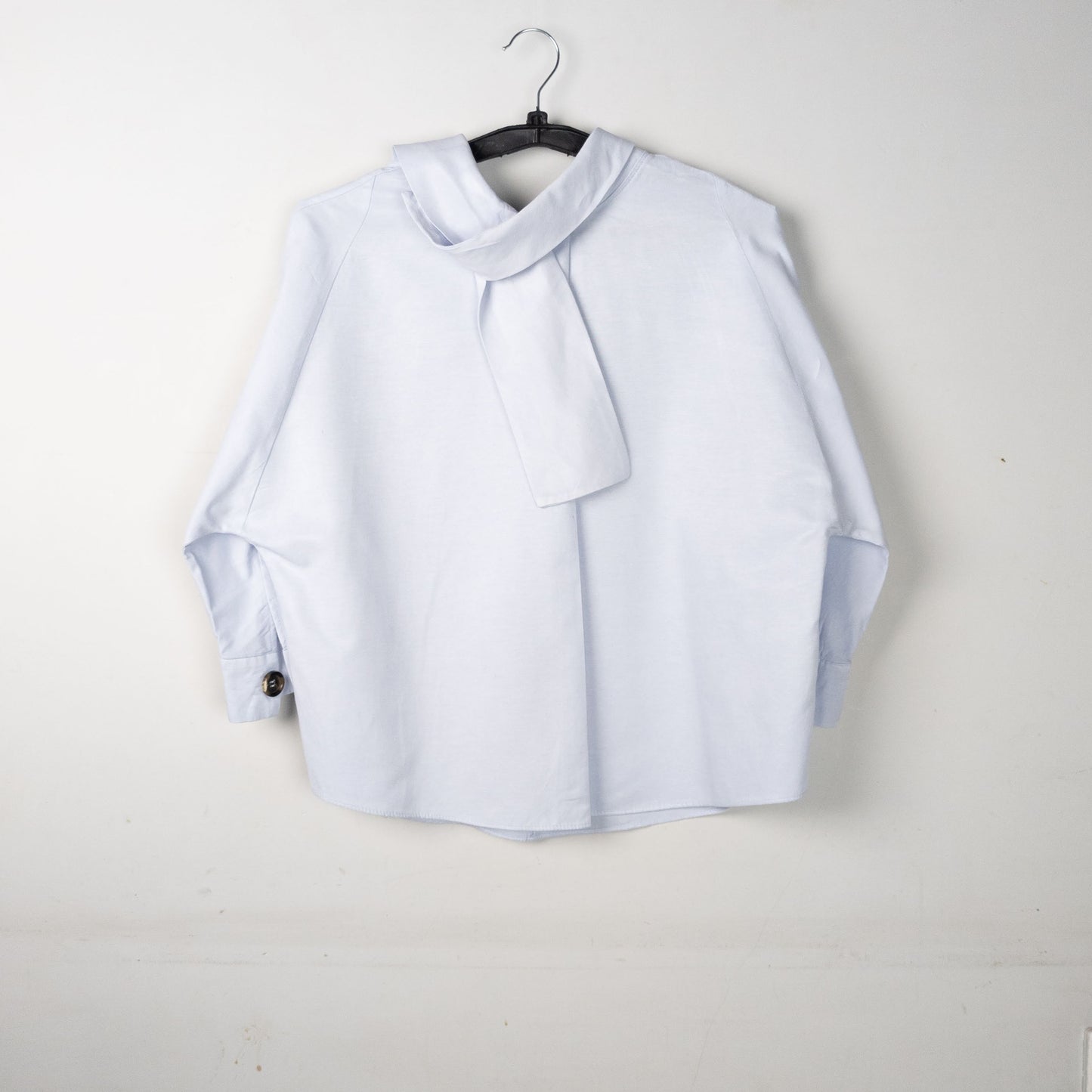 Buttonless Long Sleeve Shirt
