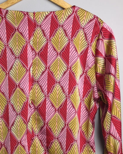 Hanhui Red Graphic Blouse