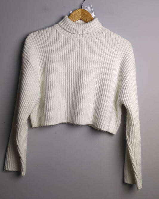 H&M White Ribbed Sweater