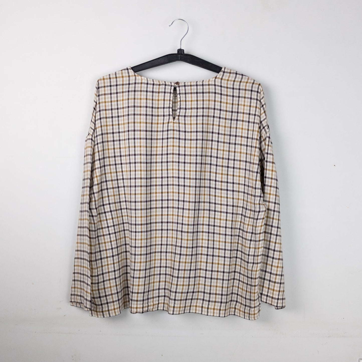 Plaid Long Sleeve Top