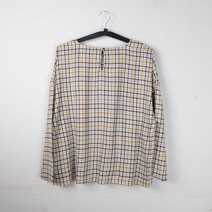 Plaid Long Sleeve Top