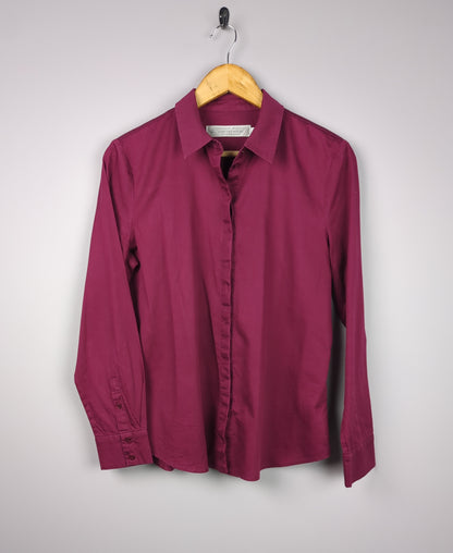 Maroon Minimalist