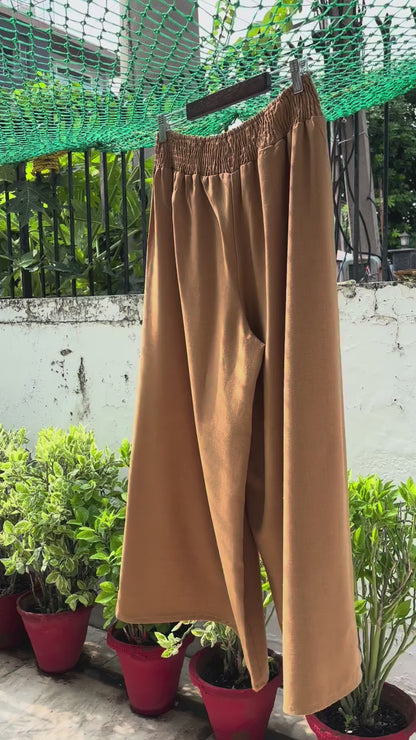 Casual Camel