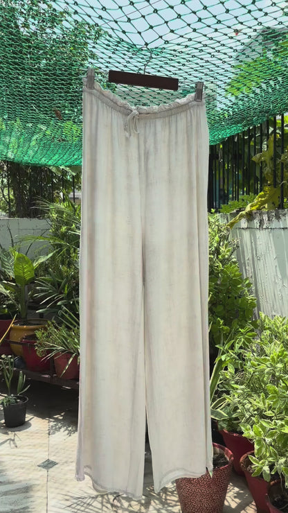 Flowy Beige