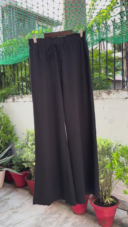 Comfy Black