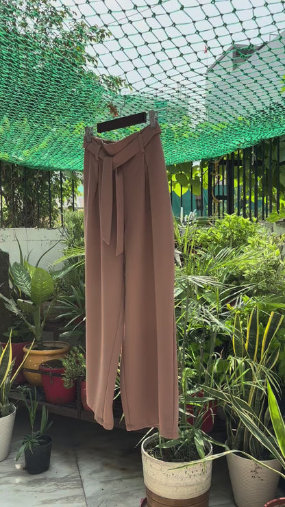 Flowy Beige