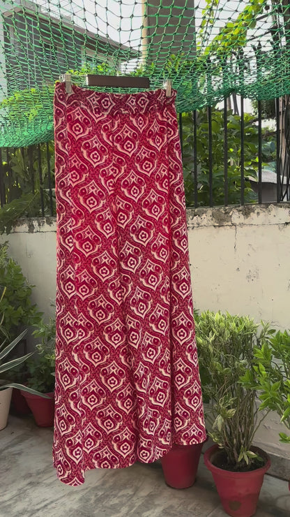 Geometric Red