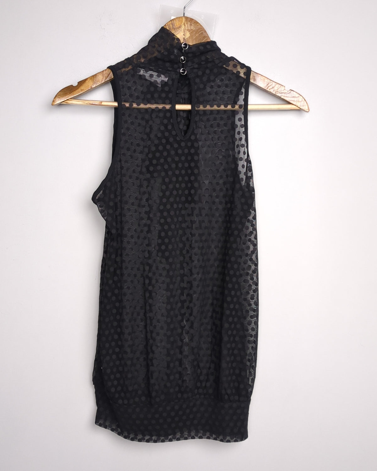 Joyful Springsummer Black Sleeveless Blouse