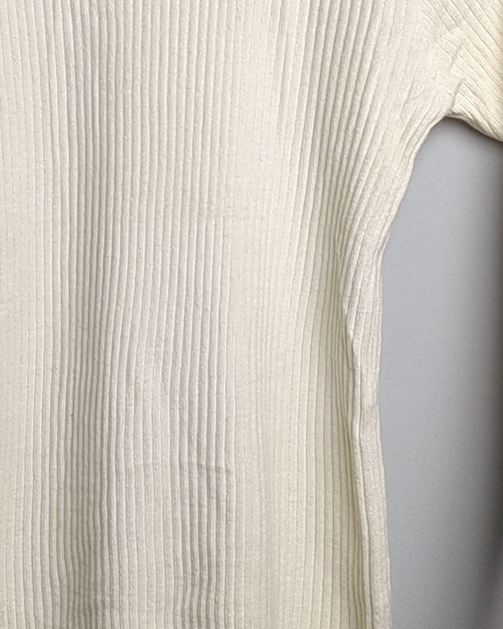 Hulin White Ribbed Sweater