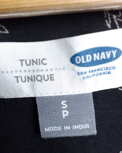 Old Navy Black Button-Down Tunic