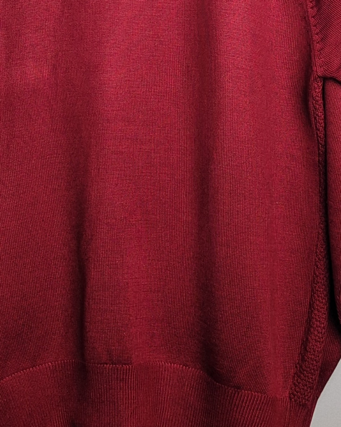 Huahuawangzi Wine Knitted Sweater