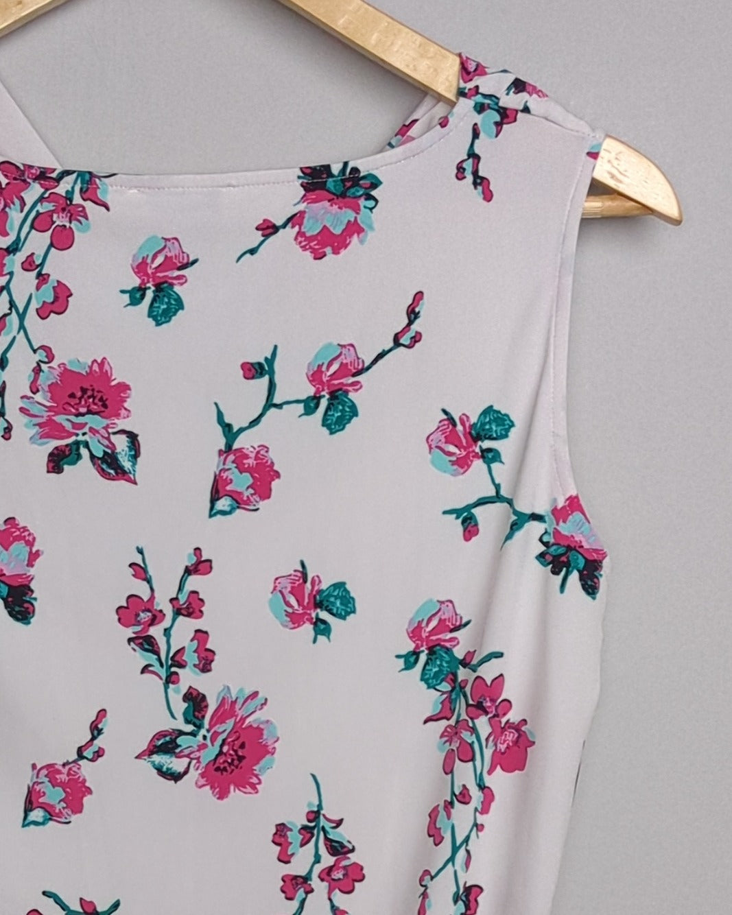 Ricki'S White Floral Top