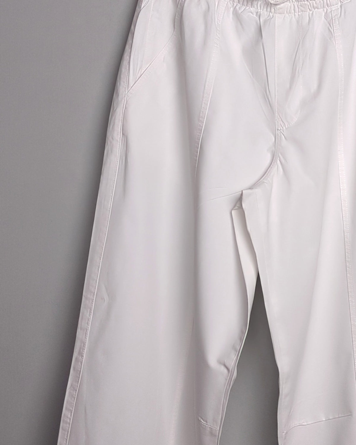 Zara White Casual Trousers