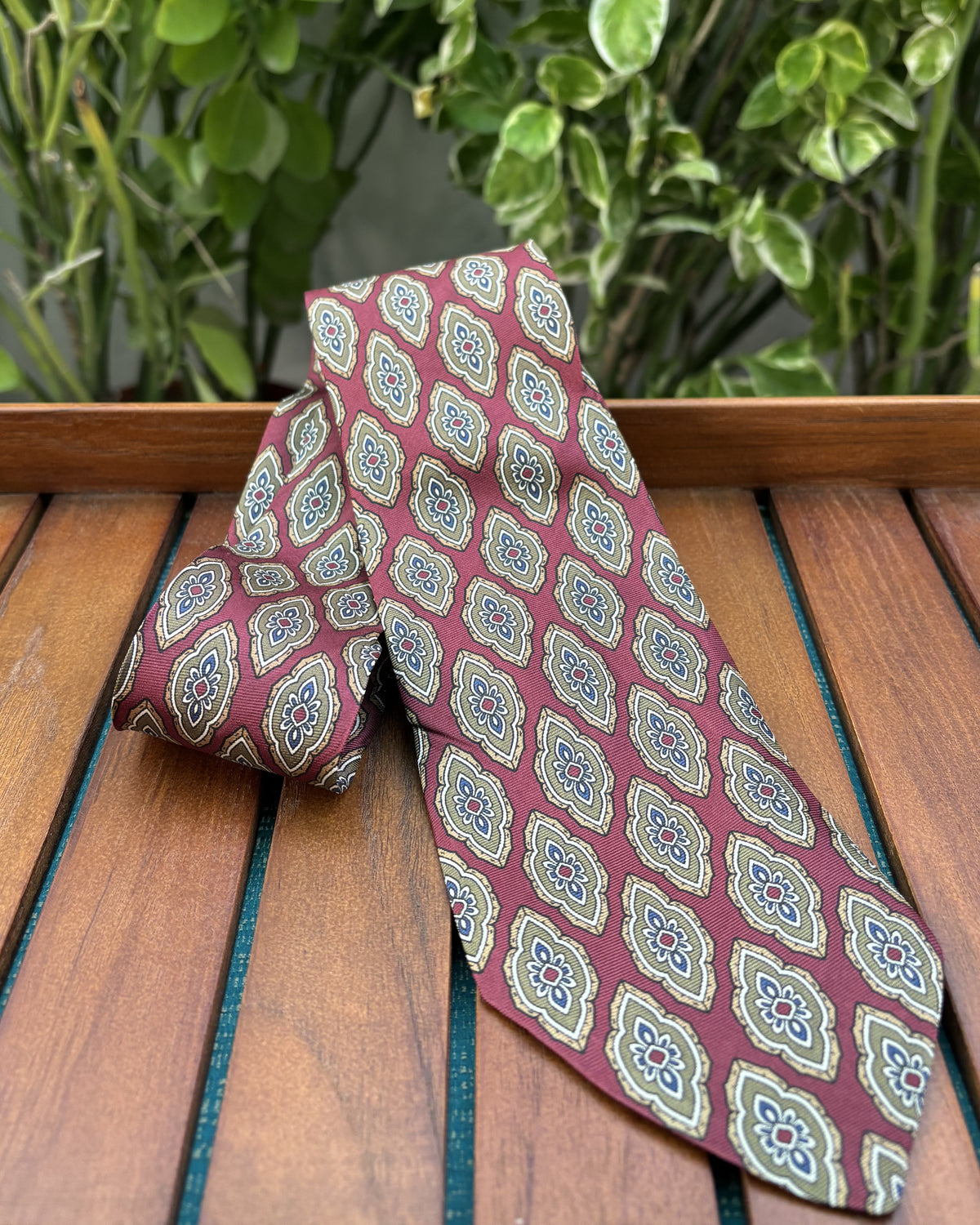 Chaps Ralph Lauren Wine Patterned Necktie