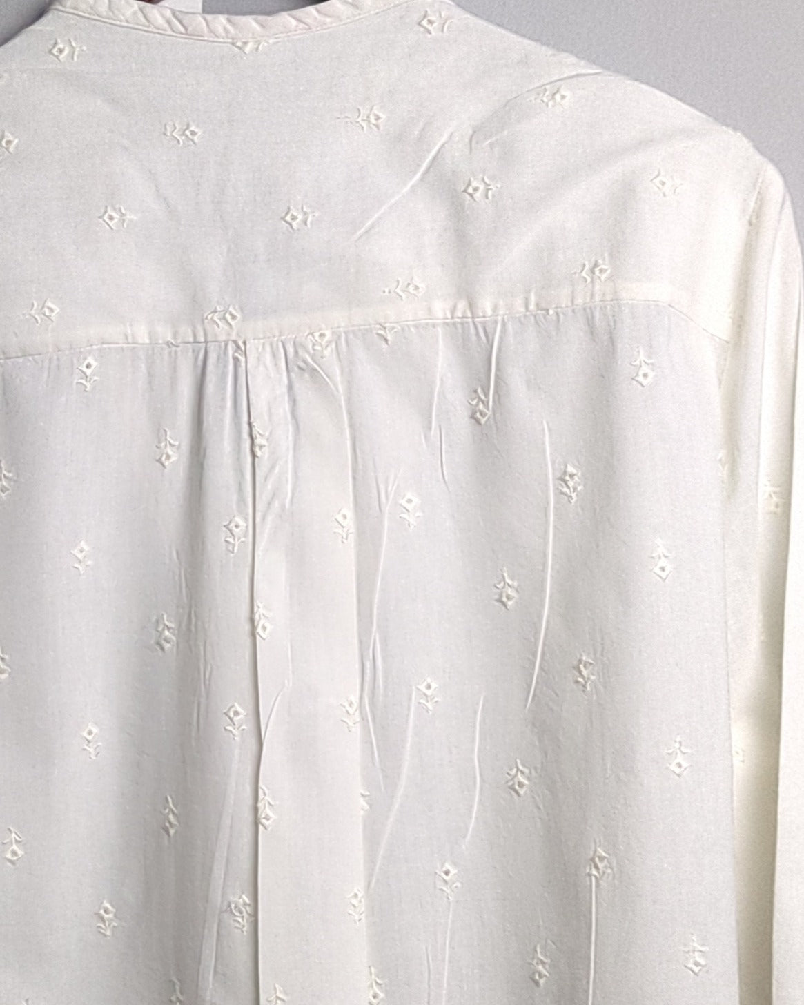 Old Navy White Embroidered Blouse