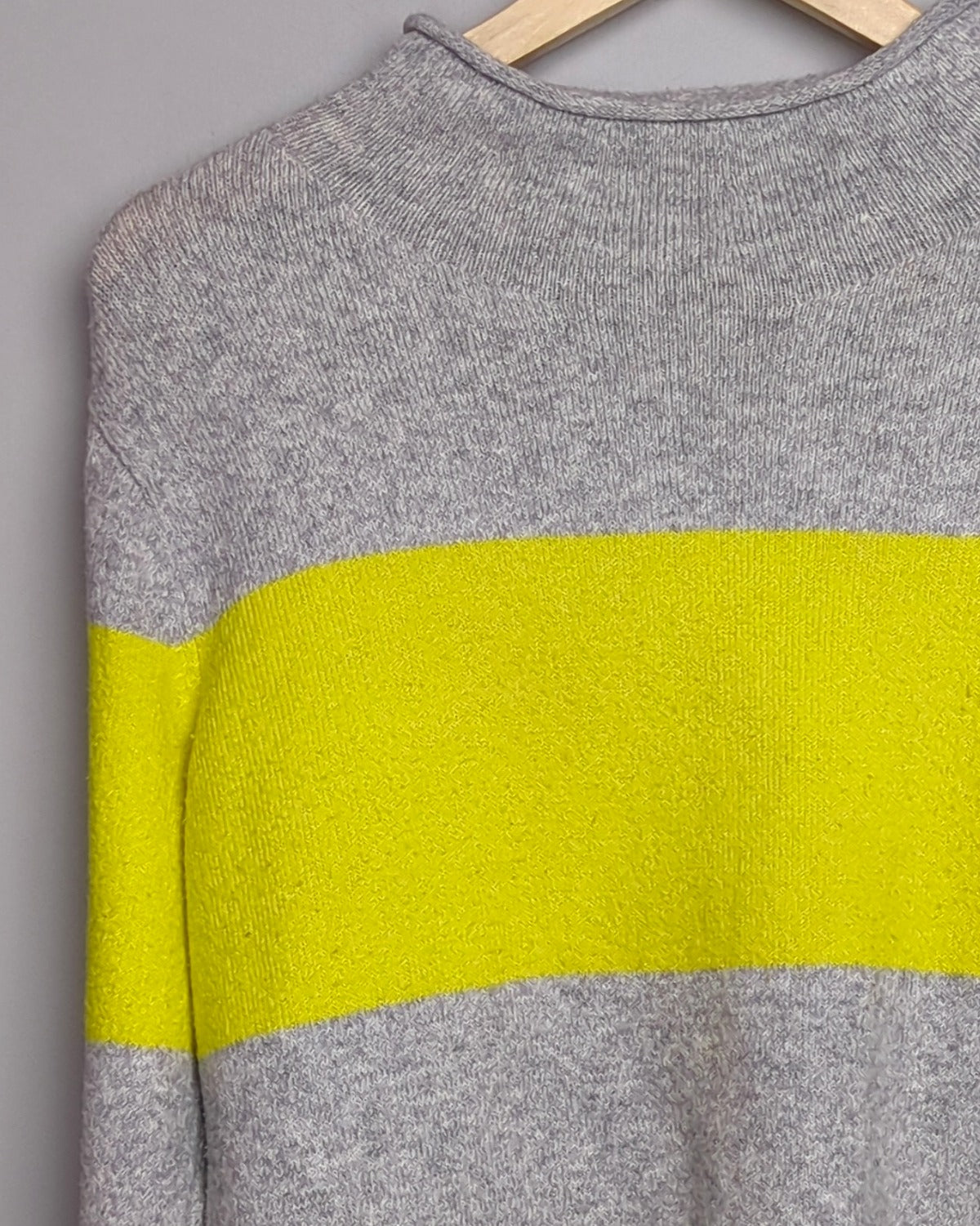 Old Navy Gray Striped Sweater