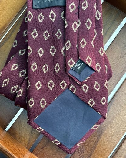 Metropolitan View Wine Geometric Necktie